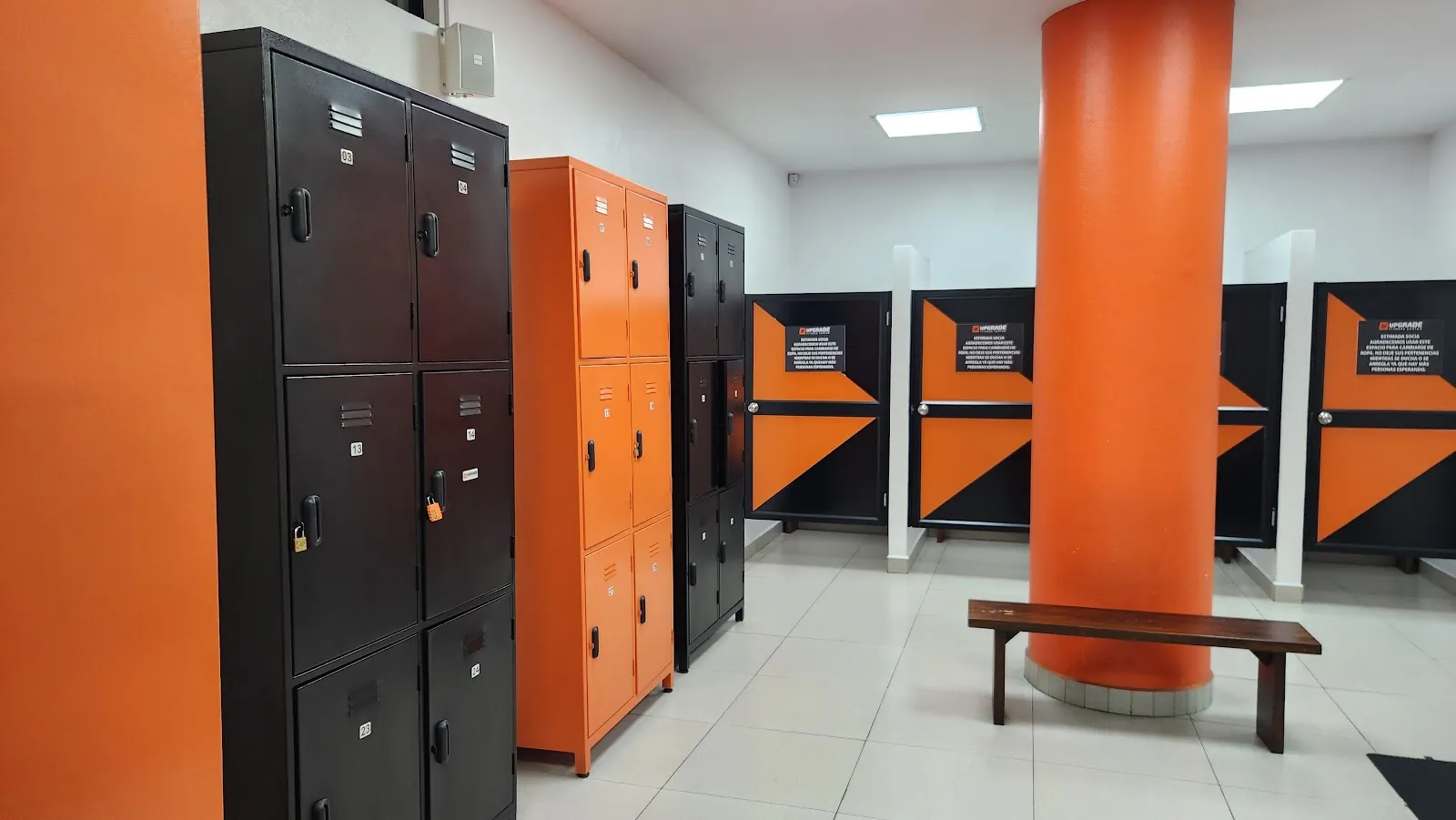 Vestidores y casilleros de Upgrade Fitness Center